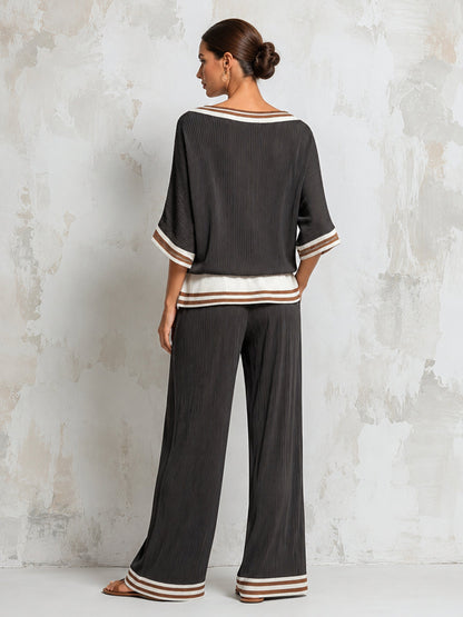 Women’s Pleated Two-Piece Set With Striped Trim – Relaxed Top & Wide-Leg Pants