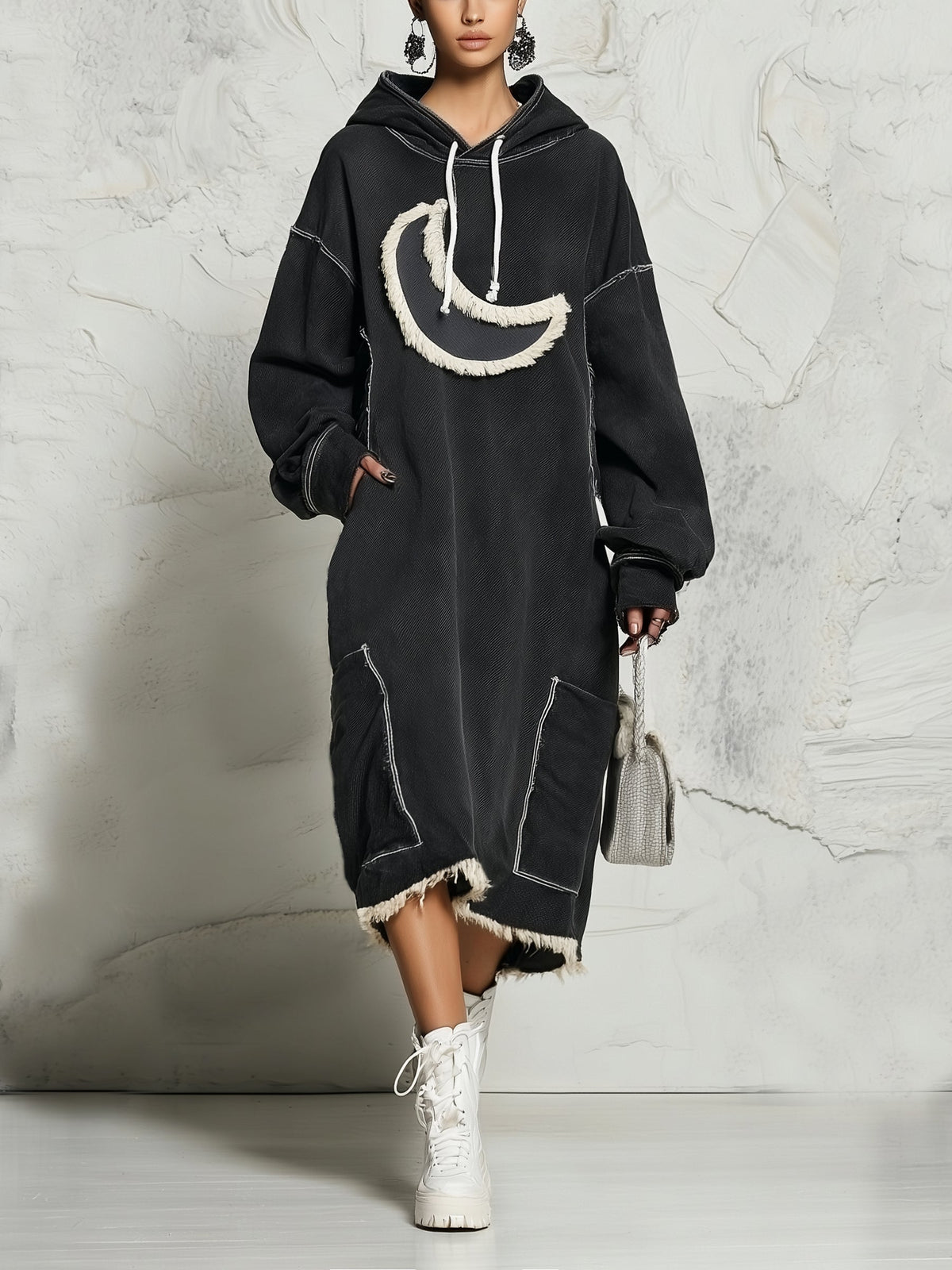 Women’s Oversized Hooded Hoodie Dress With Crescent Appliqué And Utility Pockets